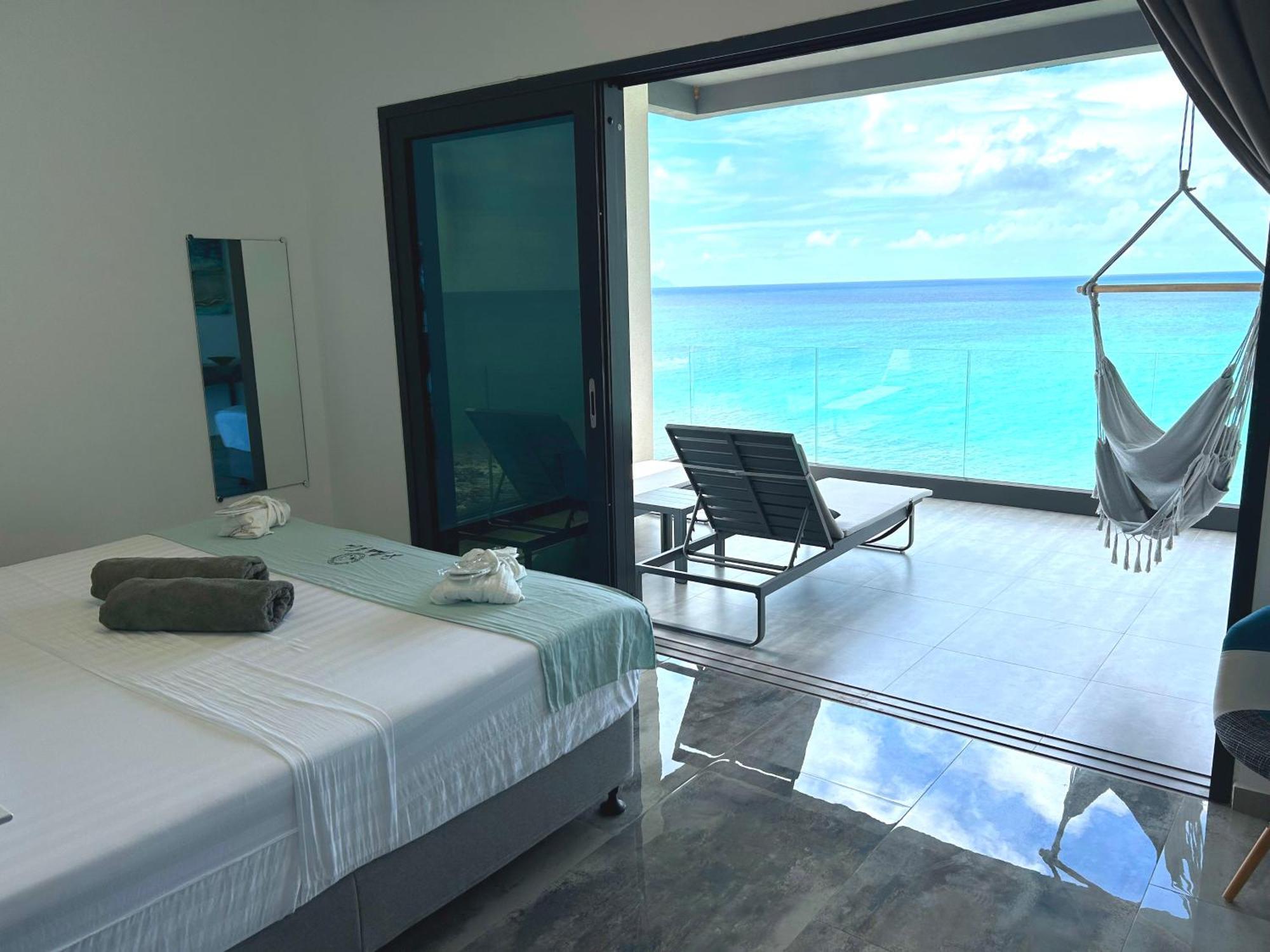 Condostmaarten By The Sea -Adults Only- Koolbaai 外观 照片